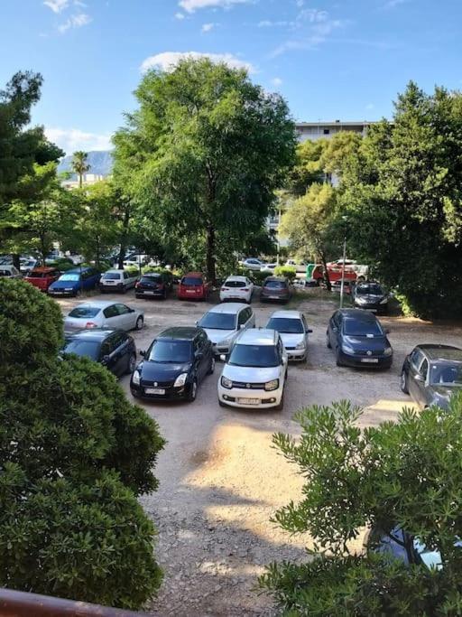 Nice Apartment On Quite Location Near City Center Split Exterior photo