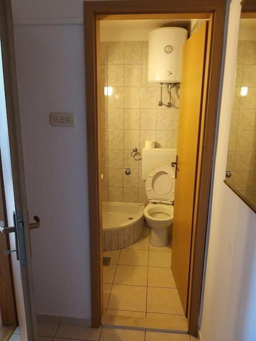 Nice Apartment On Quite Location Near City Center Split Exterior photo